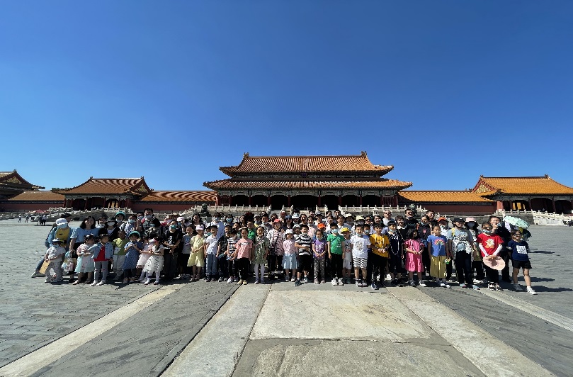 （故宫研学活动合影留念）